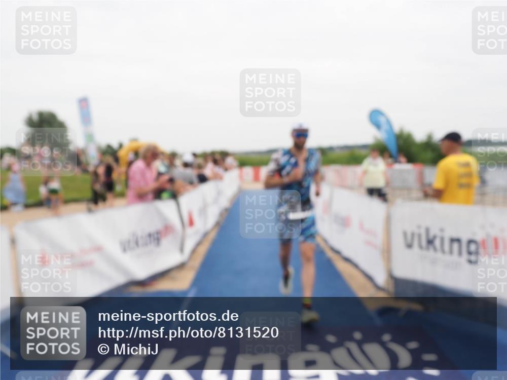 22.06.2025 - Viking Triathlon MichiJ http://msf.ph/oto/8131520 22.06.2025 15:39:10 Ziel 70 meine-sportfotos.de