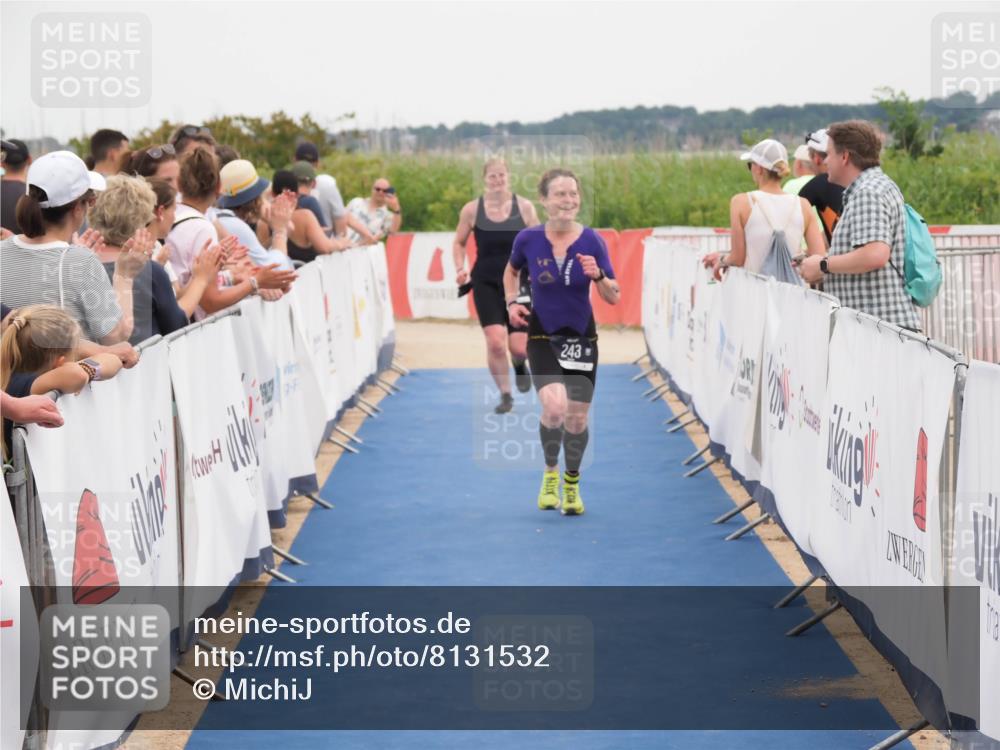 22.06.2025 - Viking Triathlon MichiJ http://msf.ph/oto/8131532 22.06.2025 15:39:25 Ziel 243, 475 meine-sportfotos.de