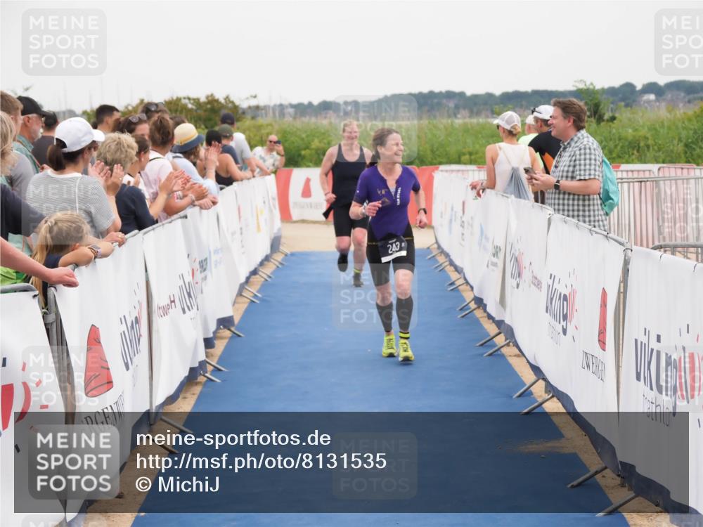 22.06.2025 - Viking Triathlon MichiJ http://msf.ph/oto/8131535 22.06.2025 15:39:25 Ziel 243, 475 meine-sportfotos.de