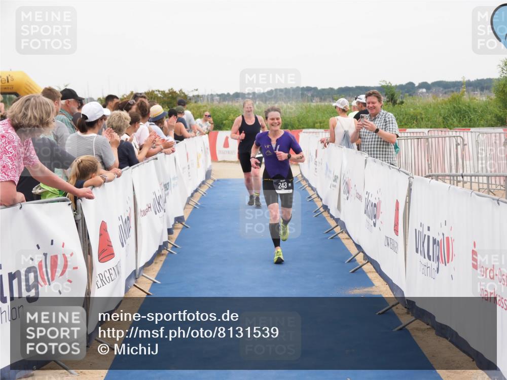 22.06.2025 - Viking Triathlon MichiJ http://msf.ph/oto/8131539 22.06.2025 15:39:26 Ziel 243, 475 meine-sportfotos.de