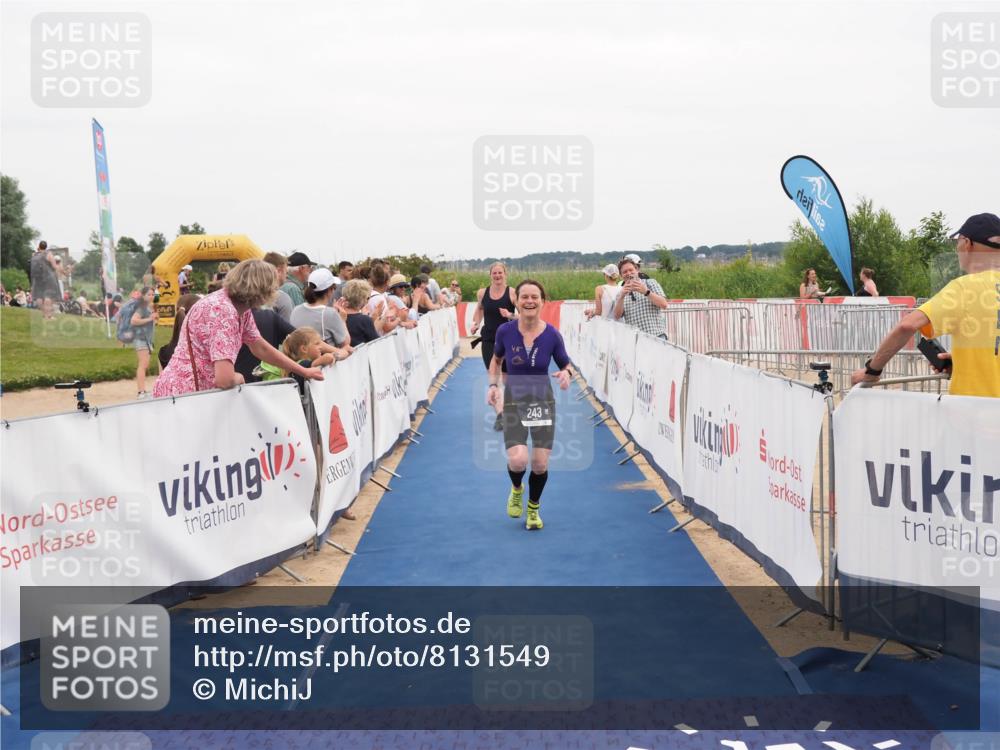 22.06.2025 - Viking Triathlon MichiJ http://msf.ph/oto/8131549 22.06.2025 15:39:27 Ziel 243, 475 meine-sportfotos.de