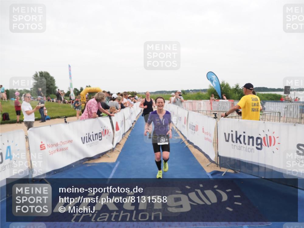 22.06.2025 - Viking Triathlon MichiJ http://msf.ph/oto/8131558 22.06.2025 15:39:28 Ziel 243, 475 meine-sportfotos.de