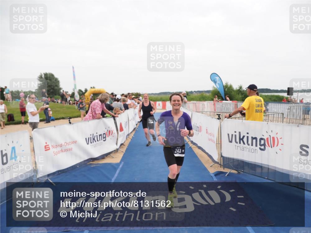 22.06.2025 - Viking Triathlon MichiJ http://msf.ph/oto/8131562 22.06.2025 15:39:28 Ziel 243, 475 meine-sportfotos.de