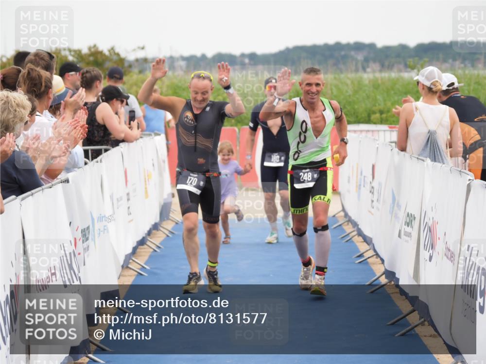 22.06.2025 - Viking Triathlon MichiJ http://msf.ph/oto/8131577 22.06.2025 15:39:57 Ziel 170, 180, 248 meine-sportfotos.de