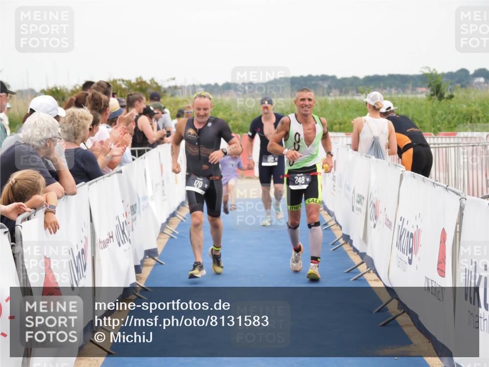 22.06.2025 - Viking Triathlon MichiJ http://msf.ph/oto/8131583 22.06.2025 15:39:58 Ziel 170, 180, 248 meine-sportfotos.de