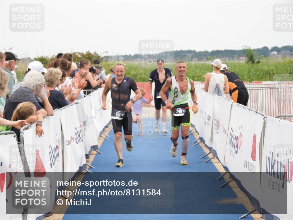 22.06.2025 - Viking Triathlon MichiJ http://msf.ph/oto/8131584 22.06.2025 15:39:58 Ziel 170, 180, 248 meine-sportfotos.de