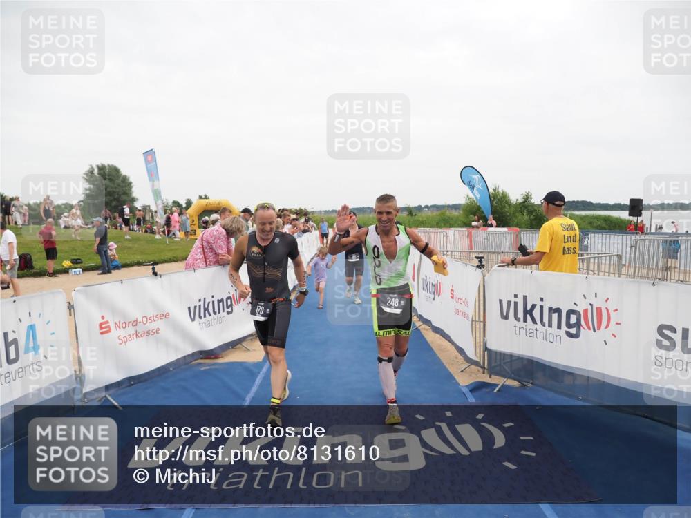22.06.2025 - Viking Triathlon MichiJ http://msf.ph/oto/8131610 22.06.2025 15:40:01 Ziel 170, 180, 248 meine-sportfotos.de
