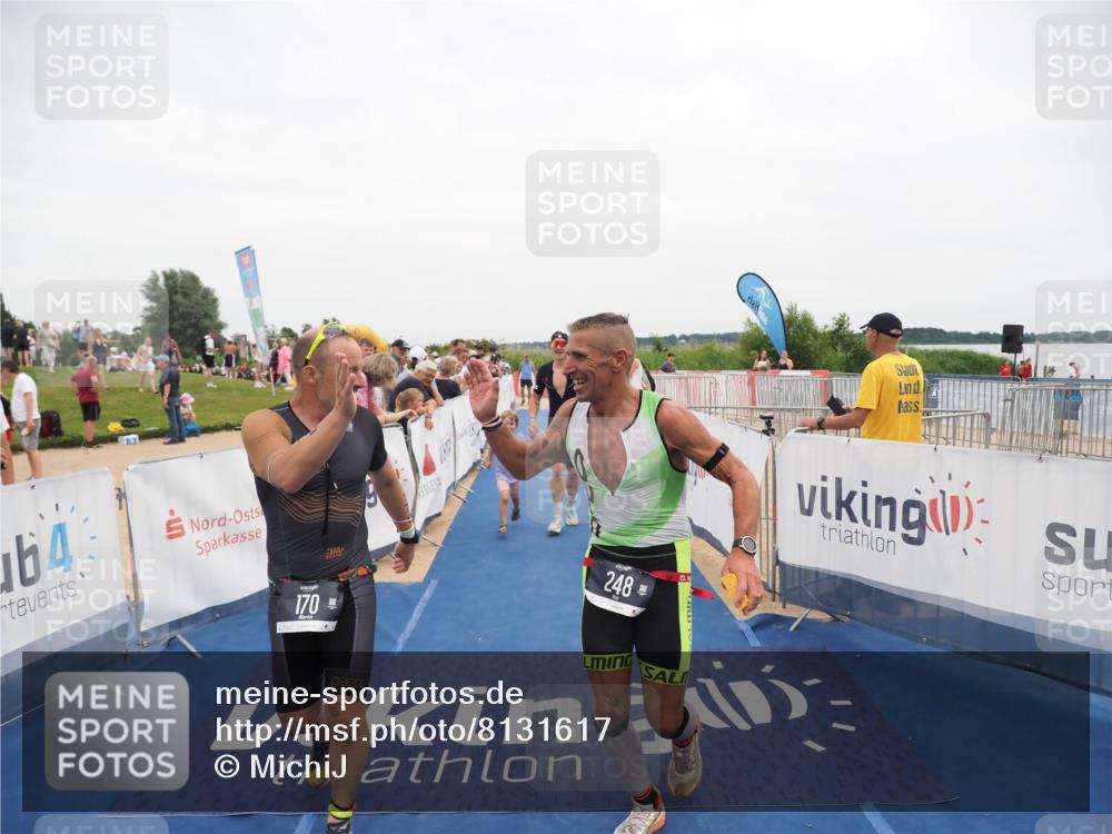 22.06.2025 - Viking Triathlon MichiJ http://msf.ph/oto/8131617 22.06.2025 15:40:02 Ziel 170, 180, 248 meine-sportfotos.de