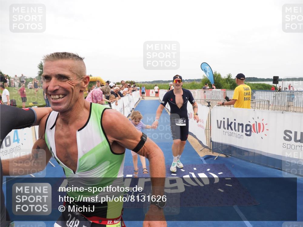 22.06.2025 - Viking Triathlon MichiJ http://msf.ph/oto/8131626 22.06.2025 15:40:03 Ziel 170, 180, 248 meine-sportfotos.de