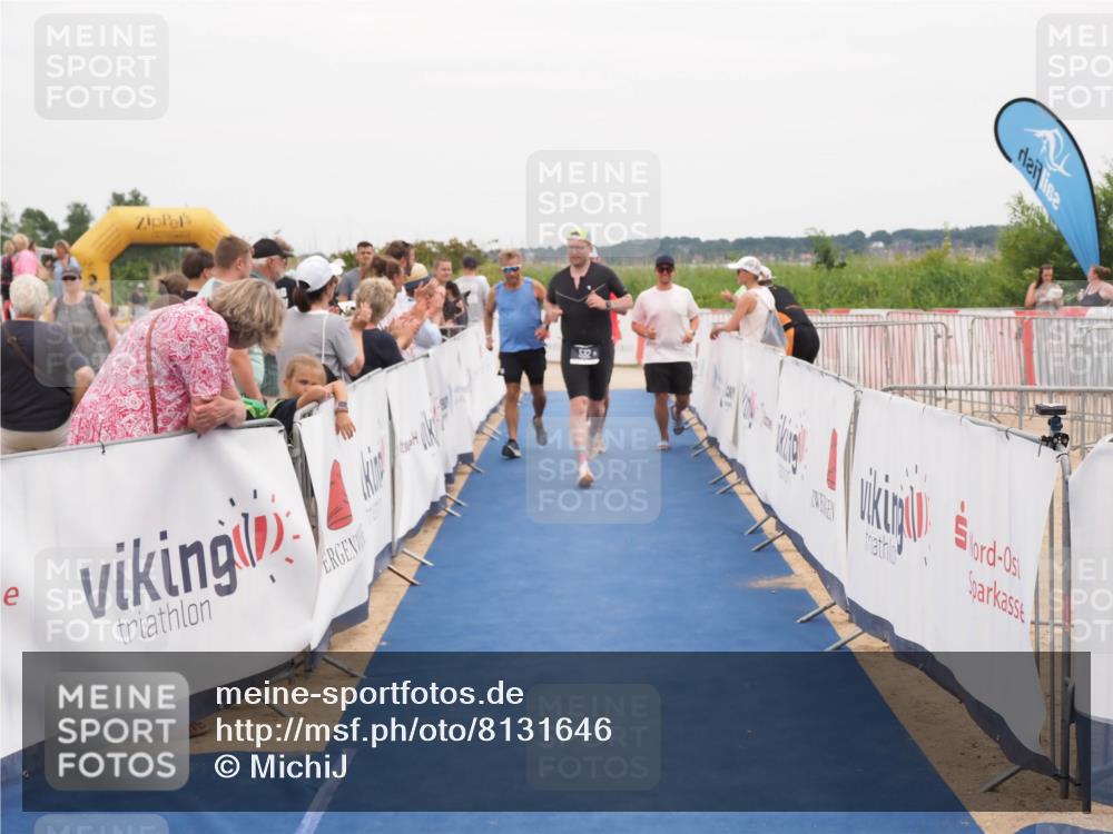 22.06.2025 - Viking Triathlon MichiJ http://msf.ph/oto/8131646 22.06.2025 15:40:15 Ziel 532, 644 meine-sportfotos.de