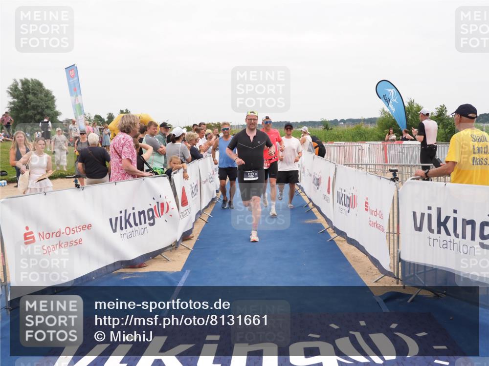 22.06.2025 - Viking Triathlon MichiJ http://msf.ph/oto/8131661 22.06.2025 15:40:17 Ziel 532, 644 meine-sportfotos.de