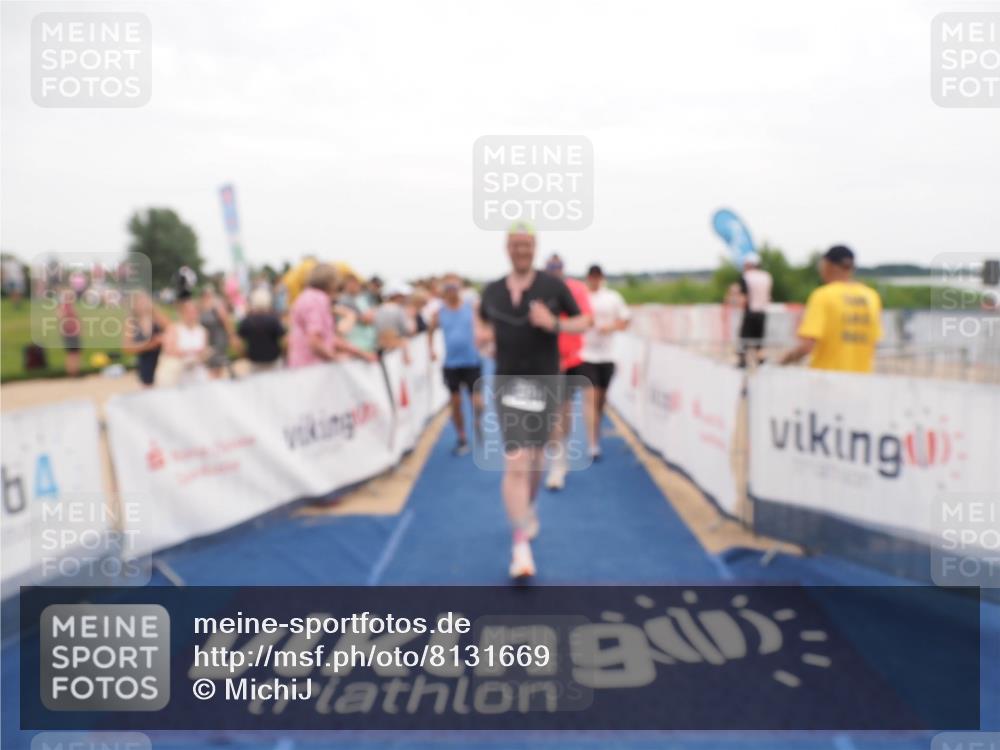 22.06.2025 - Viking Triathlon MichiJ http://msf.ph/oto/8131669 22.06.2025 15:40:18 Ziel 532, 644 meine-sportfotos.de