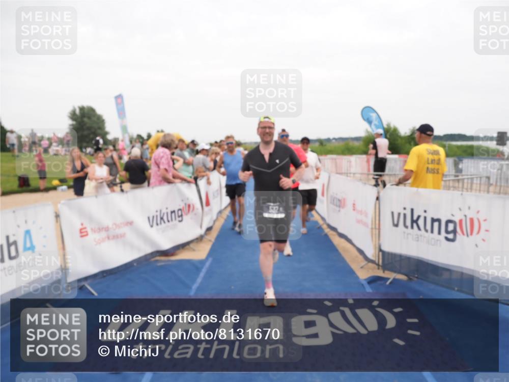 22.06.2025 - Viking Triathlon MichiJ http://msf.ph/oto/8131670 22.06.2025 15:40:18 Ziel 532, 644 meine-sportfotos.de