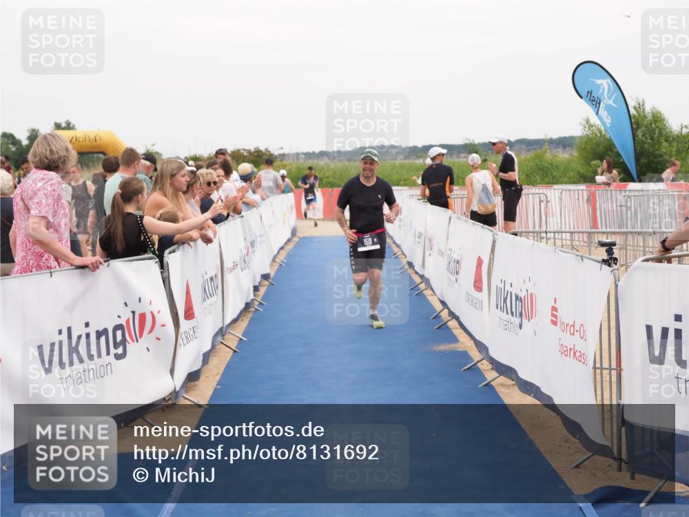 22.06.2025 - Viking Triathlon MichiJ http://msf.ph/oto/8131692 22.06.2025 15:40:43 Ziel 159, 437 meine-sportfotos.de