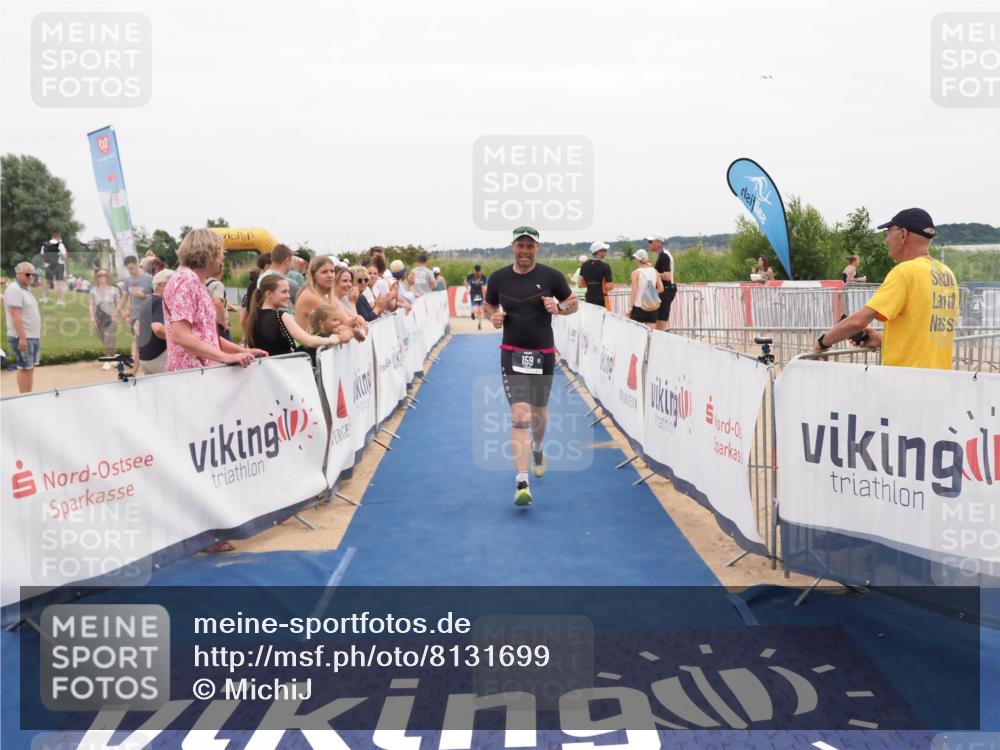 22.06.2025 - Viking Triathlon MichiJ http://msf.ph/oto/8131699 22.06.2025 15:40:44 Ziel 159, 437 meine-sportfotos.de