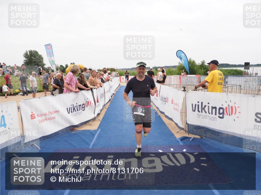 22.06.2025 - Viking Triathlon MichiJ http://msf.ph/oto/8131706 22.06.2025 15:40:44 Ziel 159, 437 meine-sportfotos.de