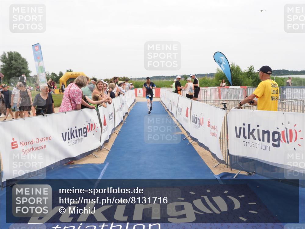 22.06.2025 - Viking Triathlon MichiJ http://msf.ph/oto/8131716 22.06.2025 15:40:47 Ziel 159, 437 meine-sportfotos.de