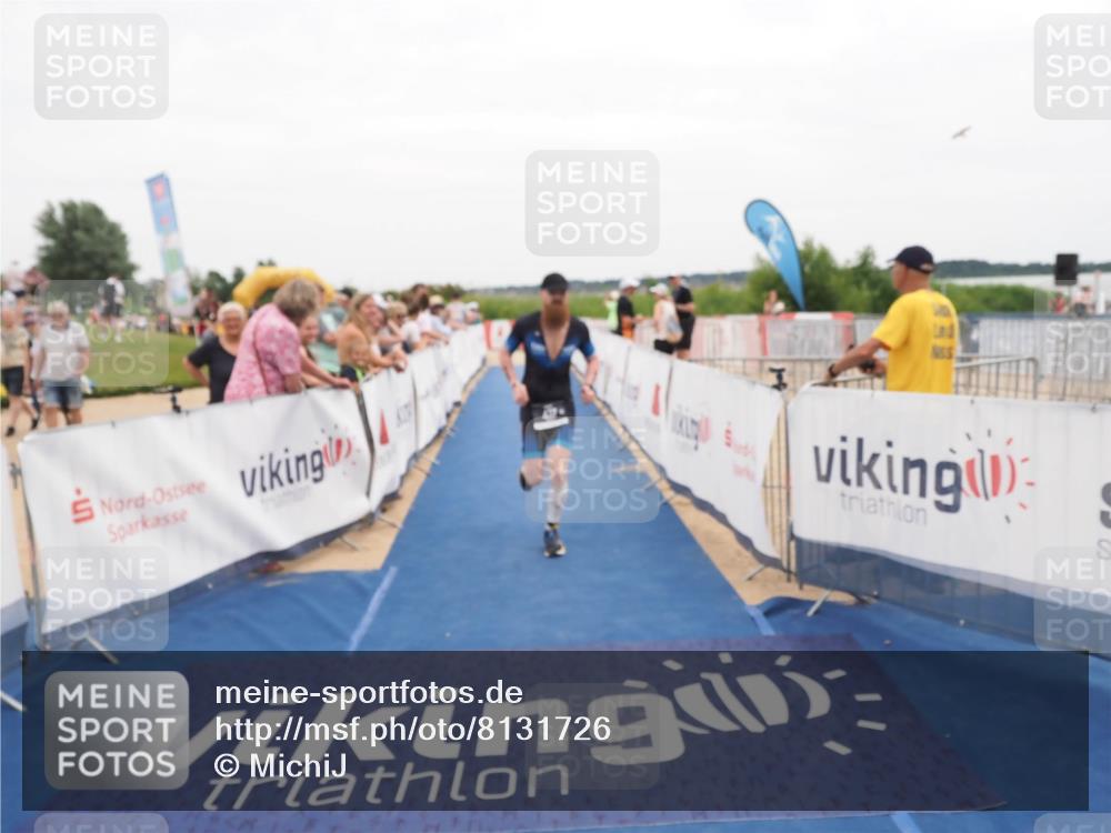 22.06.2025 - Viking Triathlon MichiJ http://msf.ph/oto/8131726 22.06.2025 15:40:49 Ziel 437 meine-sportfotos.de