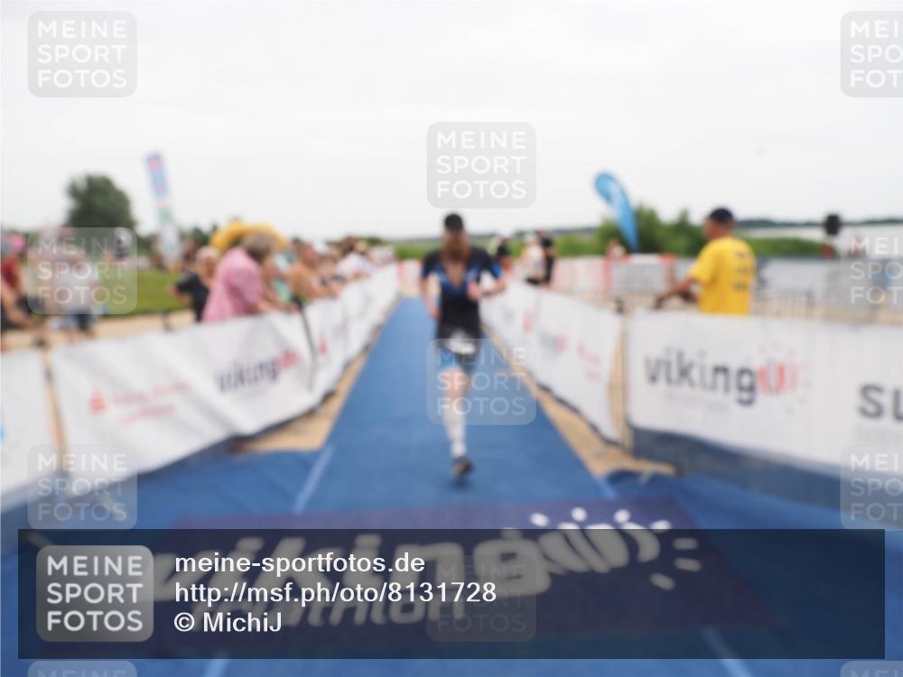 22.06.2025 - Viking Triathlon MichiJ http://msf.ph/oto/8131728 22.06.2025 15:40:49 Ziel 437 meine-sportfotos.de