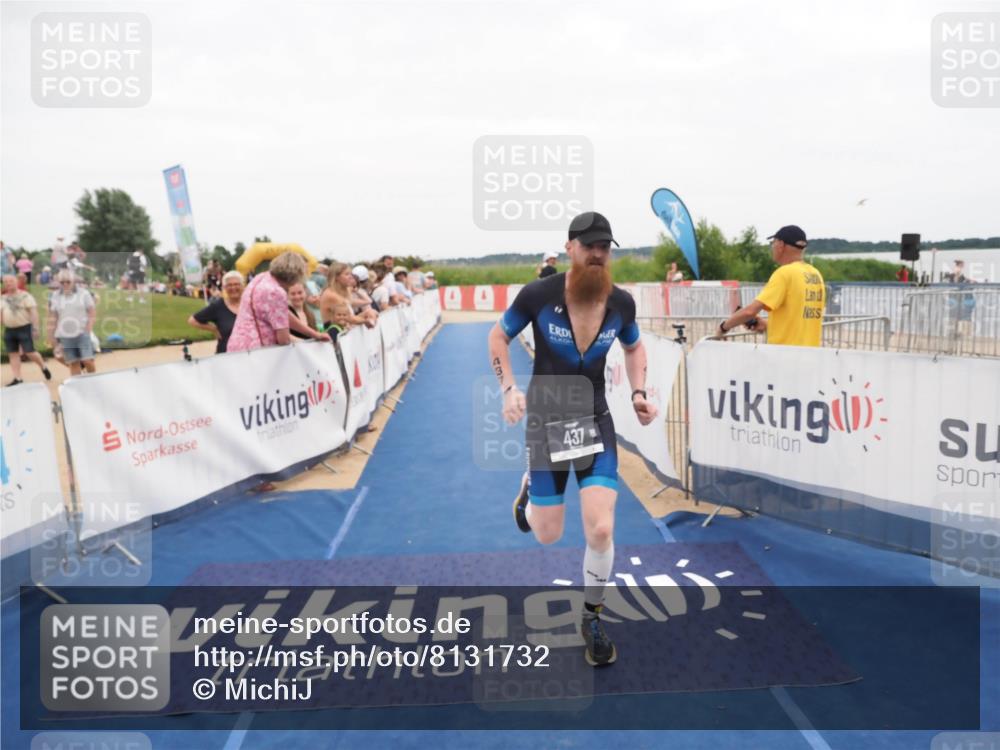 22.06.2025 - Viking Triathlon MichiJ http://msf.ph/oto/8131732 22.06.2025 15:40:49 Ziel 437 meine-sportfotos.de