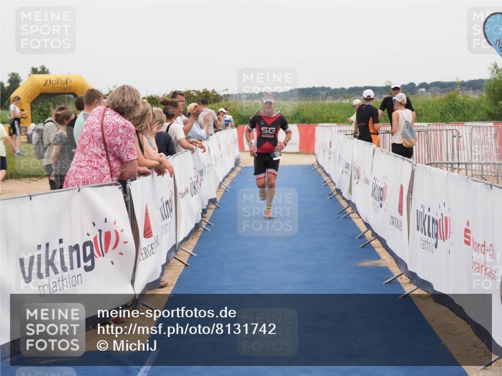 22.06.2025 - Viking Triathlon MichiJ http://msf.ph/oto/8131742 22.06.2025 15:41:20 Ziel 208 meine-sportfotos.de