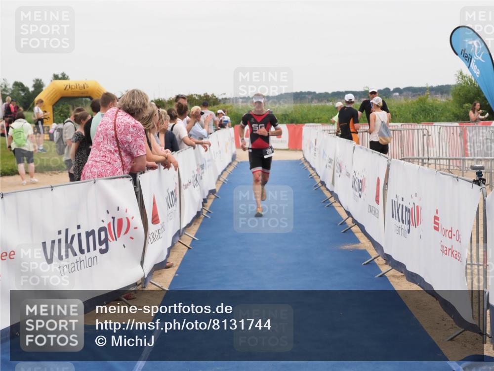 22.06.2025 - Viking Triathlon MichiJ http://msf.ph/oto/8131744 22.06.2025 15:41:20 Ziel 208 meine-sportfotos.de