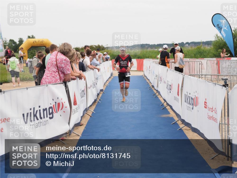 22.06.2025 - Viking Triathlon MichiJ http://msf.ph/oto/8131745 22.06.2025 15:41:20 Ziel 208 meine-sportfotos.de