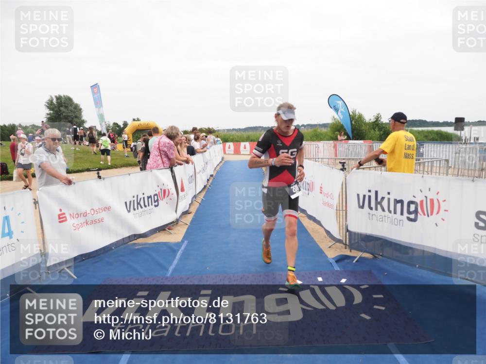 22.06.2025 - Viking Triathlon MichiJ http://msf.ph/oto/8131763 22.06.2025 15:41:22 Ziel 208 meine-sportfotos.de