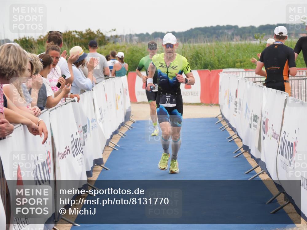 22.06.2025 - Viking Triathlon MichiJ http://msf.ph/oto/8131770 22.06.2025 15:41:29 Ziel 71, 505 meine-sportfotos.de