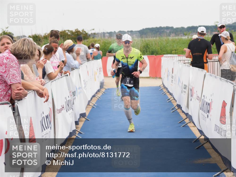 22.06.2025 - Viking Triathlon MichiJ http://msf.ph/oto/8131772 22.06.2025 15:41:29 Ziel 71, 505 meine-sportfotos.de