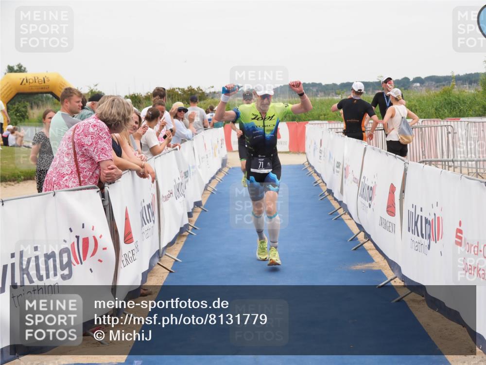 22.06.2025 - Viking Triathlon MichiJ http://msf.ph/oto/8131779 22.06.2025 15:41:30 Ziel 71, 505 meine-sportfotos.de