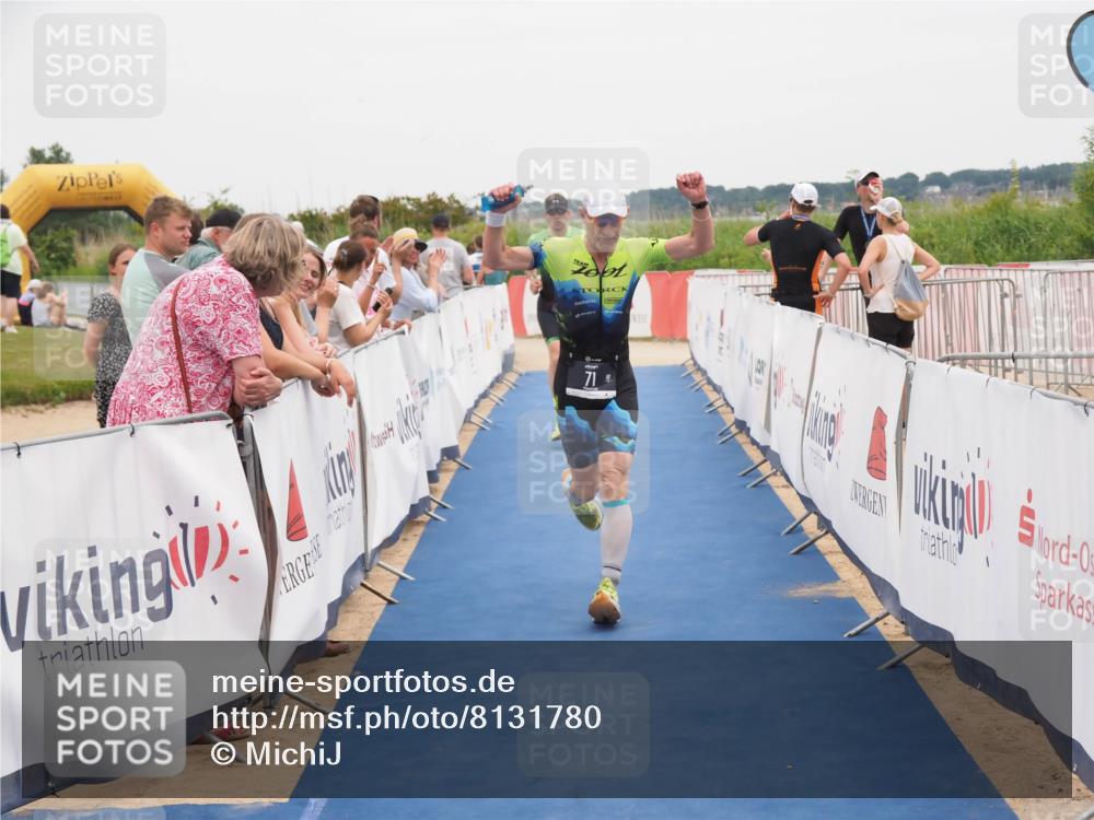 22.06.2025 - Viking Triathlon MichiJ http://msf.ph/oto/8131780 22.06.2025 15:41:30 Ziel 71, 505 meine-sportfotos.de