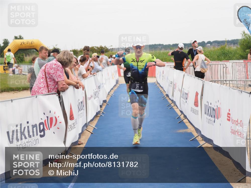 22.06.2025 - Viking Triathlon MichiJ http://msf.ph/oto/8131782 22.06.2025 15:41:31 Ziel 71, 505 meine-sportfotos.de