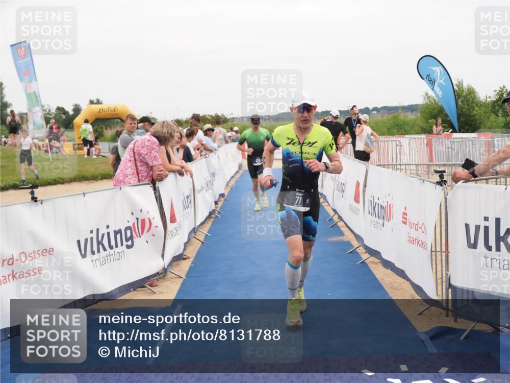 22.06.2025 - Viking Triathlon MichiJ http://msf.ph/oto/8131788 22.06.2025 15:41:31 Ziel 71, 505 meine-sportfotos.de