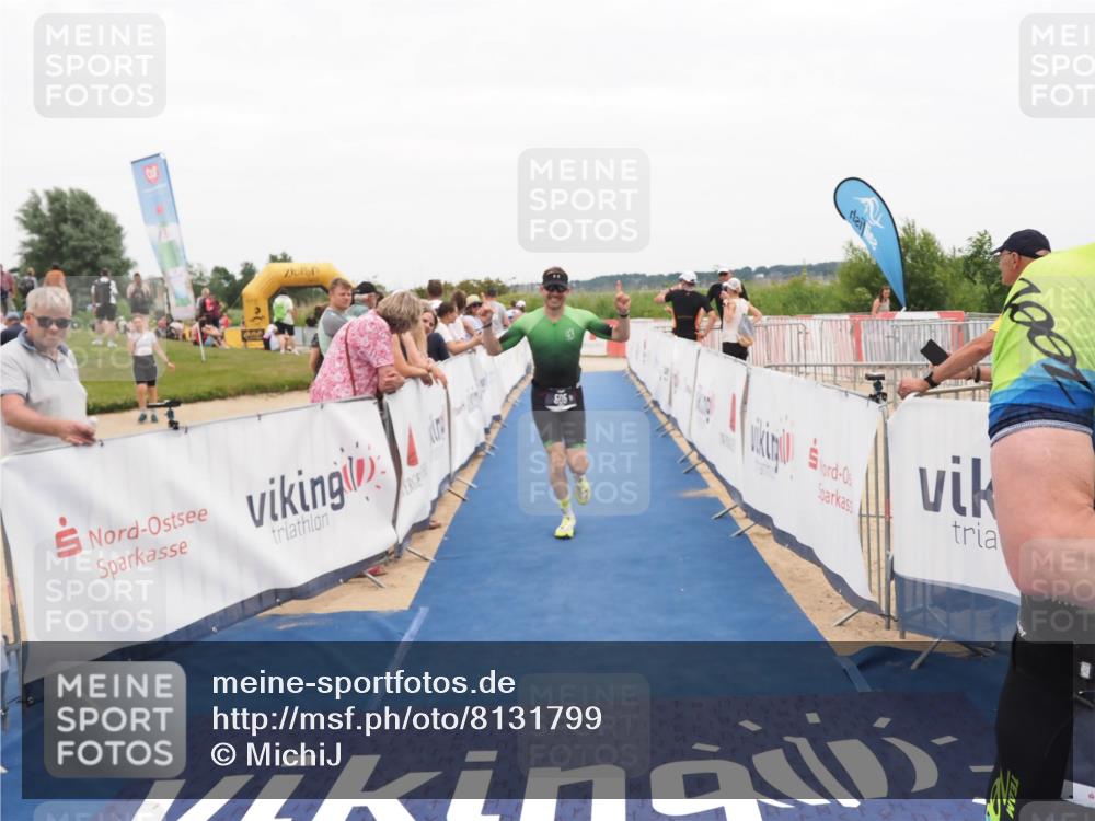22.06.2025 - Viking Triathlon MichiJ http://msf.ph/oto/8131799 22.06.2025 15:41:33 Ziel 71, 505 meine-sportfotos.de