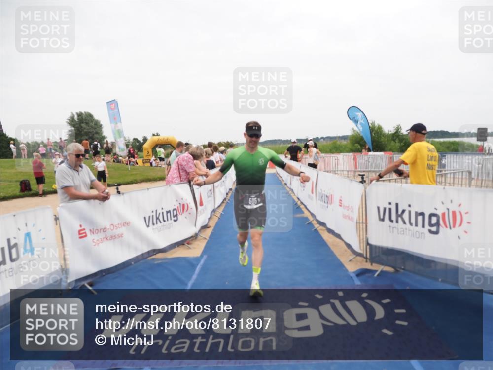 22.06.2025 - Viking Triathlon MichiJ http://msf.ph/oto/8131807 22.06.2025 15:41:34 Ziel 71, 505 meine-sportfotos.de