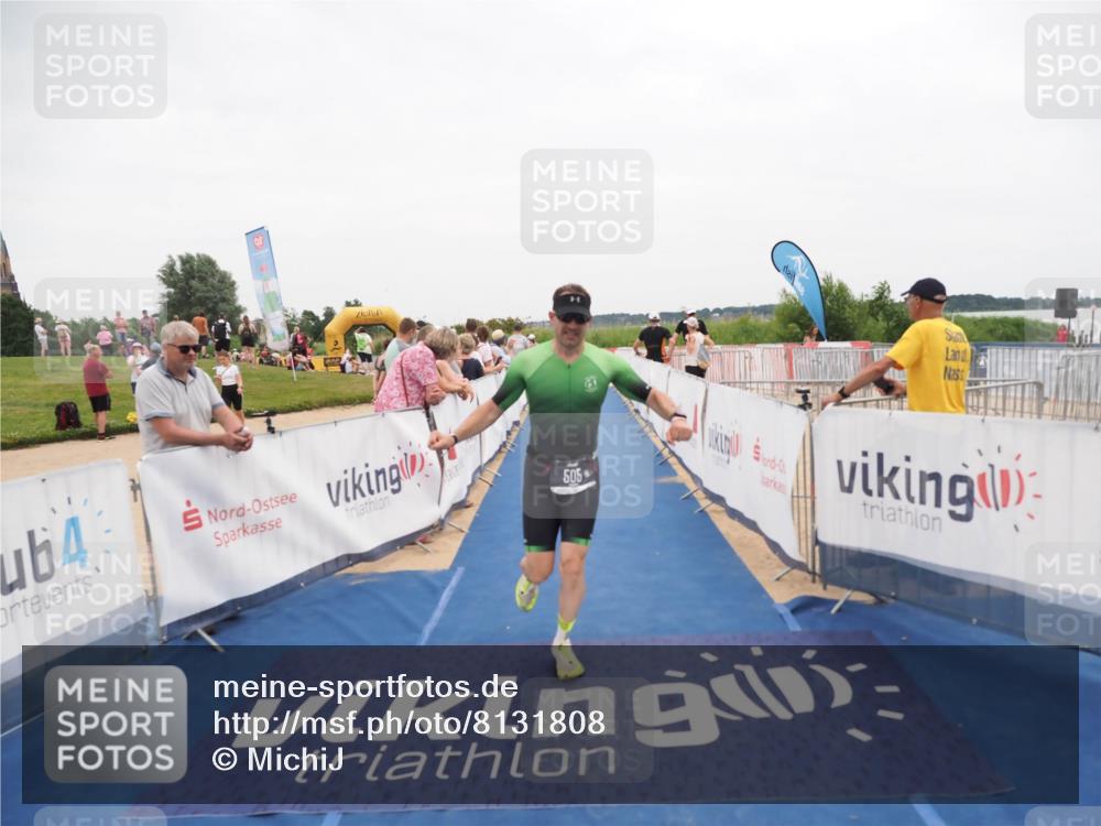 22.06.2025 - Viking Triathlon MichiJ http://msf.ph/oto/8131808 22.06.2025 15:41:34 Ziel 71, 505 meine-sportfotos.de