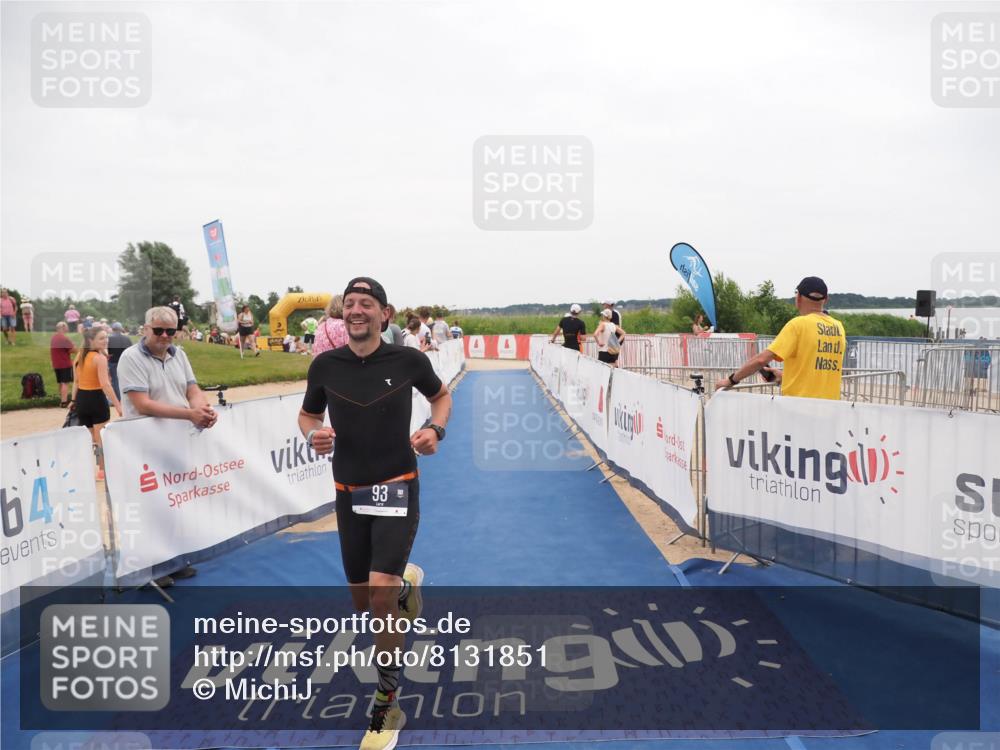22.06.2025 - Viking Triathlon MichiJ http://msf.ph/oto/8131851 22.06.2025 15:41:48 Ziel 93 meine-sportfotos.de