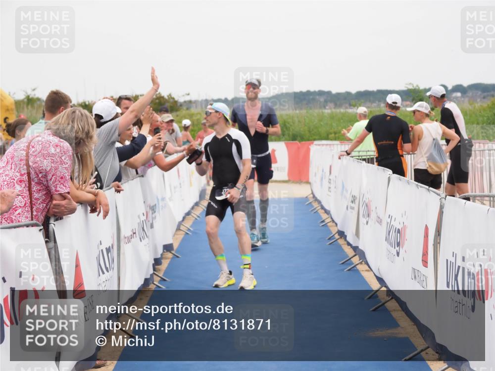 22.06.2025 - Viking Triathlon MichiJ http://msf.ph/oto/8131871 22.06.2025 15:42:14 Ziel 78, 172, 182 meine-sportfotos.de
