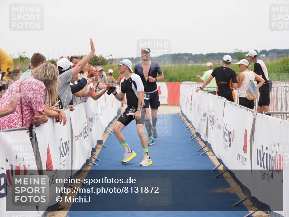22.06.2025 - Viking Triathlon MichiJ http://msf.ph/oto/8131872 22.06.2025 15:42:14 Ziel 78, 172, 182 meine-sportfotos.de