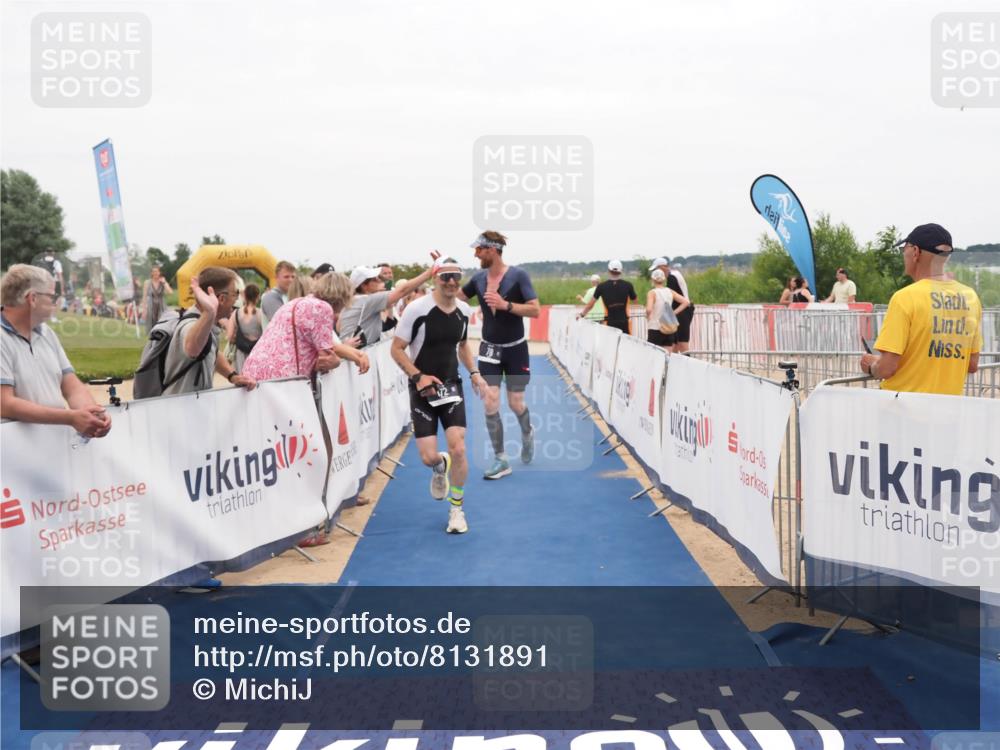 22.06.2025 - Viking Triathlon MichiJ http://msf.ph/oto/8131891 22.06.2025 15:42:16 Ziel 78, 172, 182 meine-sportfotos.de