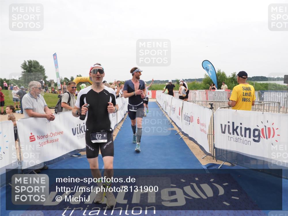 22.06.2025 - Viking Triathlon MichiJ http://msf.ph/oto/8131900 22.06.2025 15:42:17 Ziel 64, 78, 172, 182 meine-sportfotos.de
