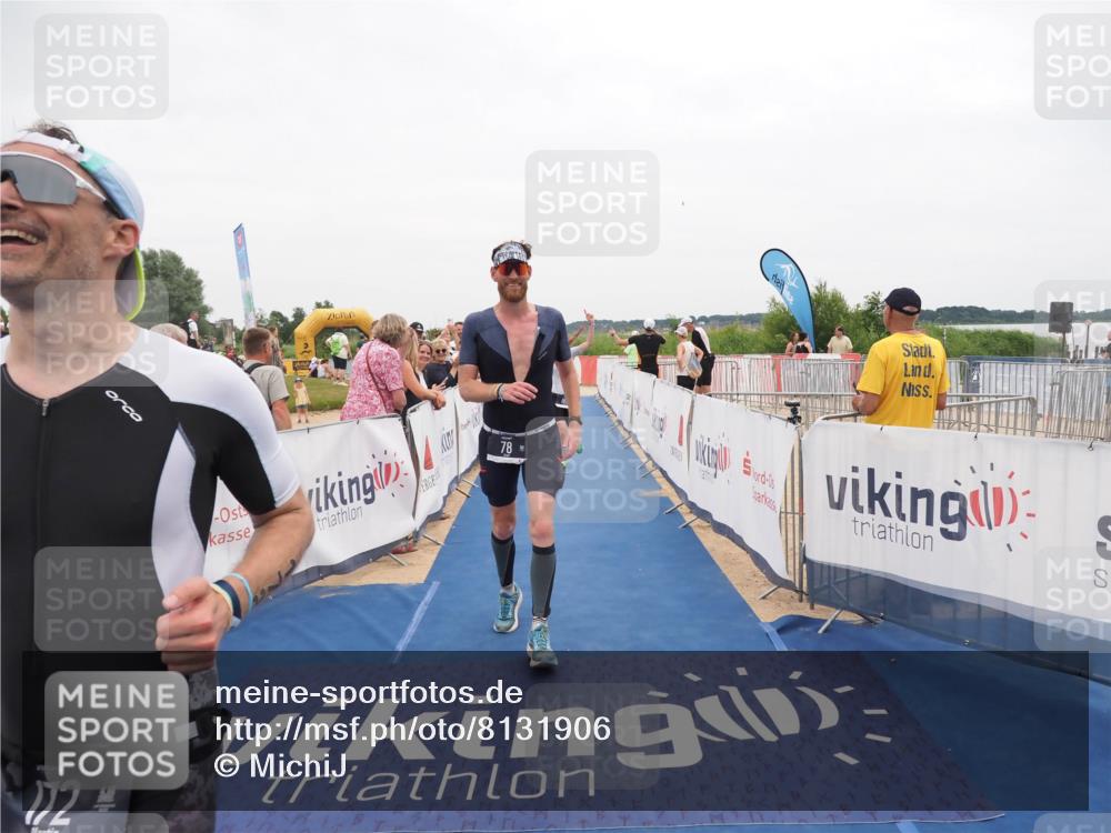 22.06.2025 - Viking Triathlon MichiJ http://msf.ph/oto/8131906 22.06.2025 15:42:18 Ziel 64, 78, 172, 182 meine-sportfotos.de
