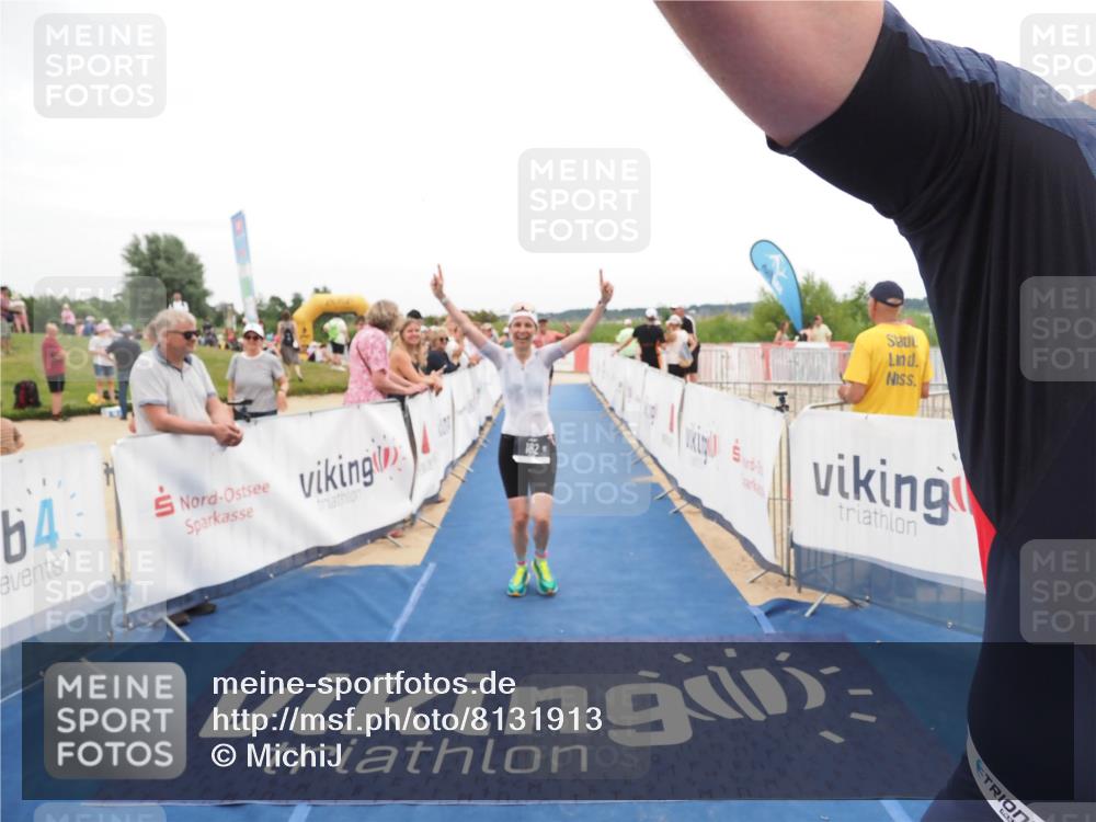 22.06.2025 - Viking Triathlon MichiJ http://msf.ph/oto/8131913 22.06.2025 15:42:20 Ziel 64, 78, 172, 182 meine-sportfotos.de