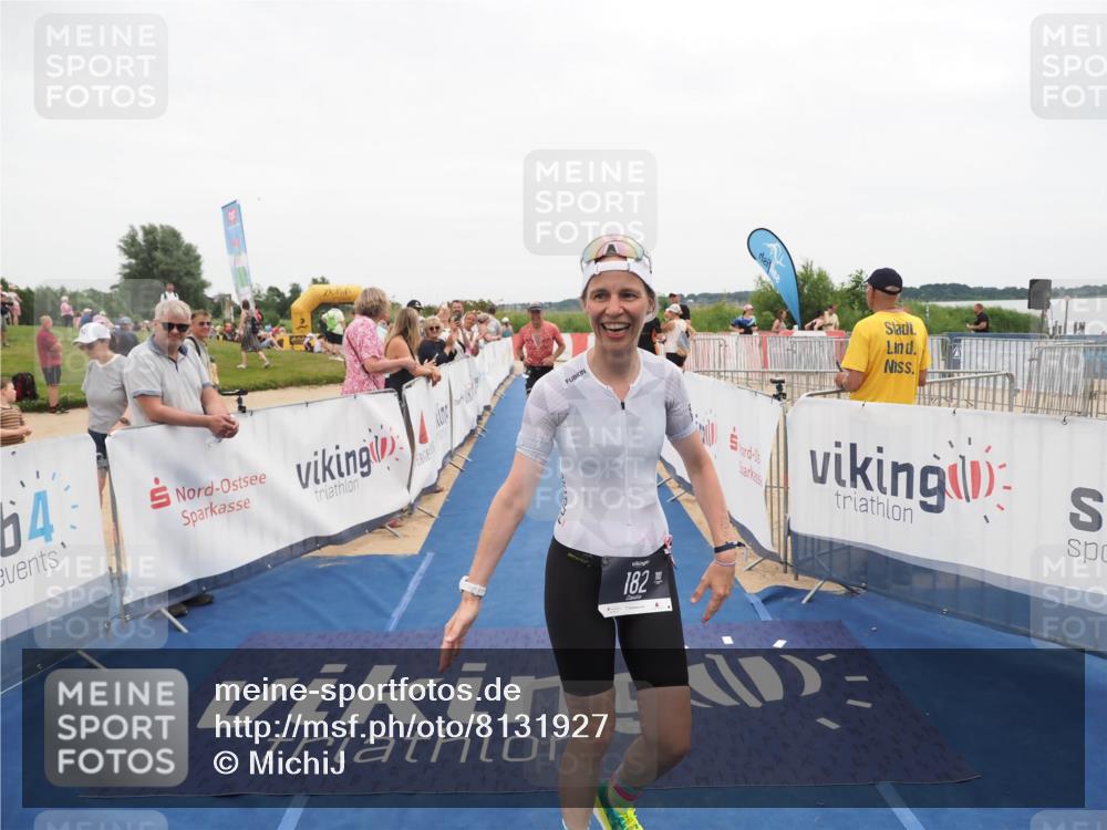 22.06.2025 - Viking Triathlon MichiJ http://msf.ph/oto/8131927 22.06.2025 15:42:22 Ziel 64, 78, 182 meine-sportfotos.de