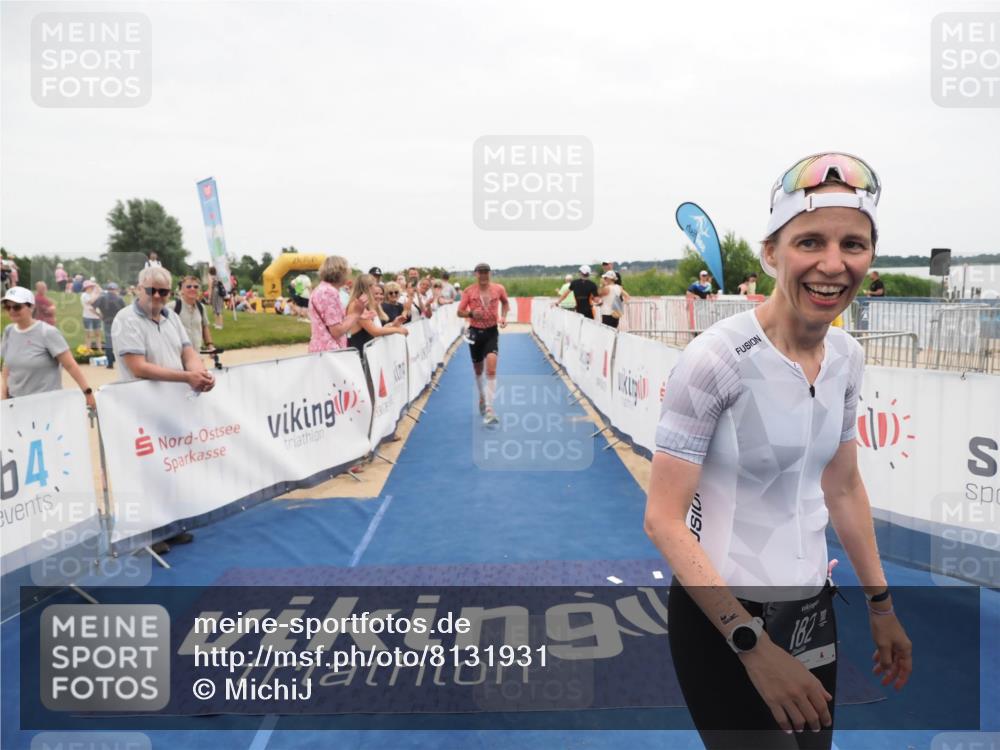 22.06.2025 - Viking Triathlon MichiJ http://msf.ph/oto/8131931 22.06.2025 15:42:23 Ziel 64, 78, 182 meine-sportfotos.de