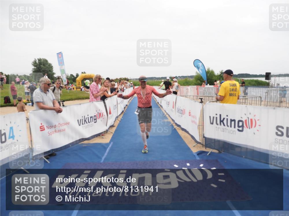 22.06.2025 - Viking Triathlon MichiJ http://msf.ph/oto/8131941 22.06.2025 15:42:24 Ziel 64, 182 meine-sportfotos.de