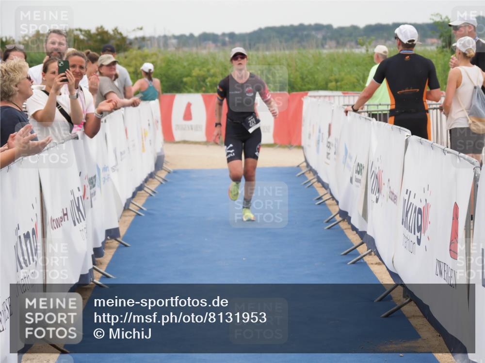 22.06.2025 - Viking Triathlon MichiJ http://msf.ph/oto/8131953 22.06.2025 15:42:29 Ziel 221 meine-sportfotos.de