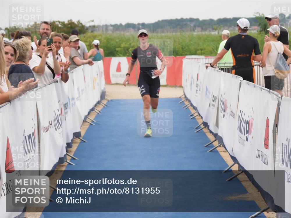 22.06.2025 - Viking Triathlon MichiJ http://msf.ph/oto/8131955 22.06.2025 15:42:29 Ziel 221 meine-sportfotos.de