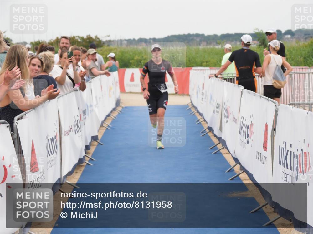 22.06.2025 - Viking Triathlon MichiJ http://msf.ph/oto/8131958 22.06.2025 15:42:29 Ziel 221 meine-sportfotos.de